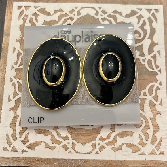 Carol Dauplaise NWT Oval‎ Clip-On Earrings - Black and Gold - Classic Timeless​ - Picture 2 of 5
